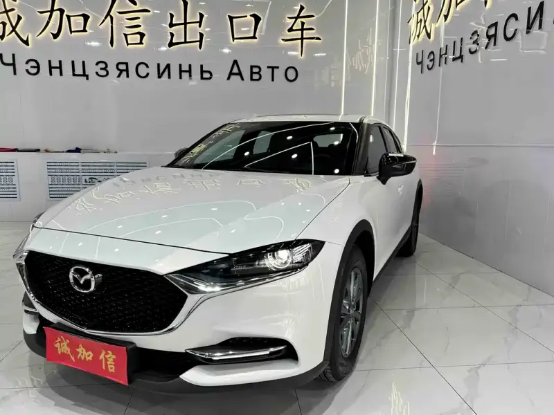 Mazda CX-4, 2023