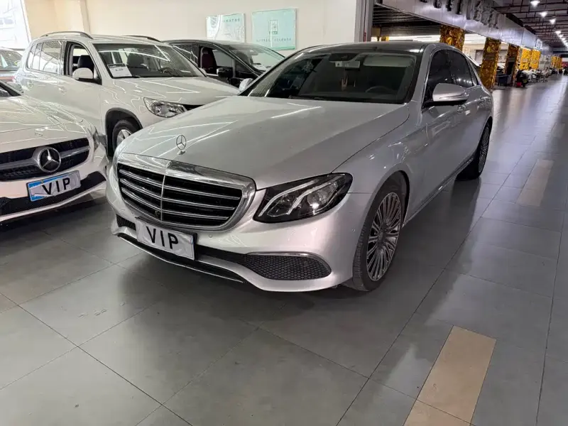 Mercedes-Benz E-Class, 2016