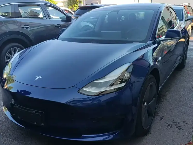 Tesla Model 3, 2020