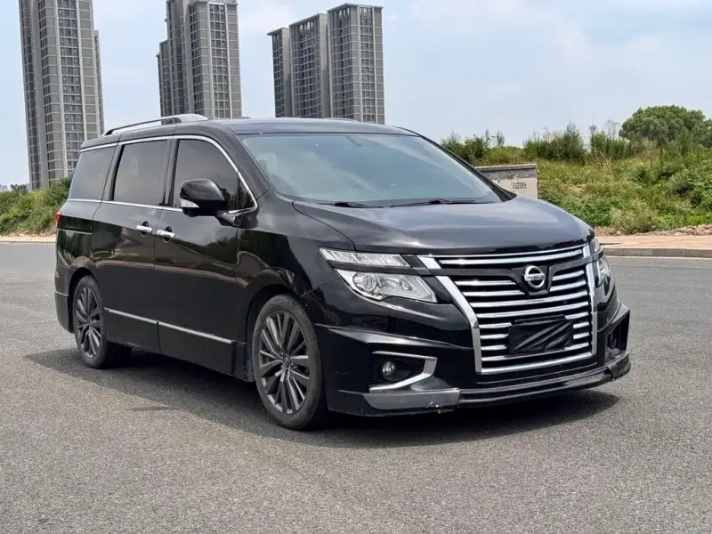 Nissan Quest, 2020