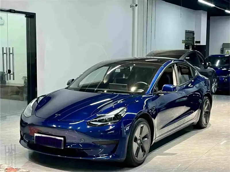 Tesla Model 3, 2023