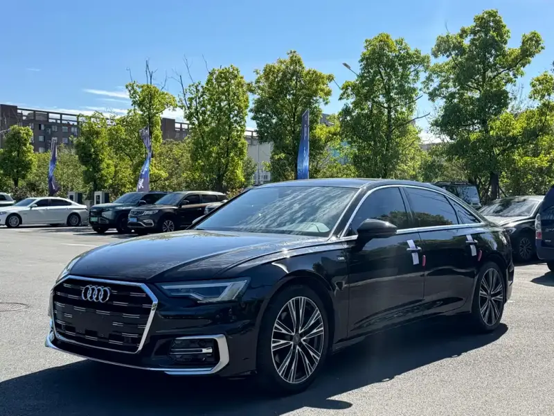 Audi A6L, 2022