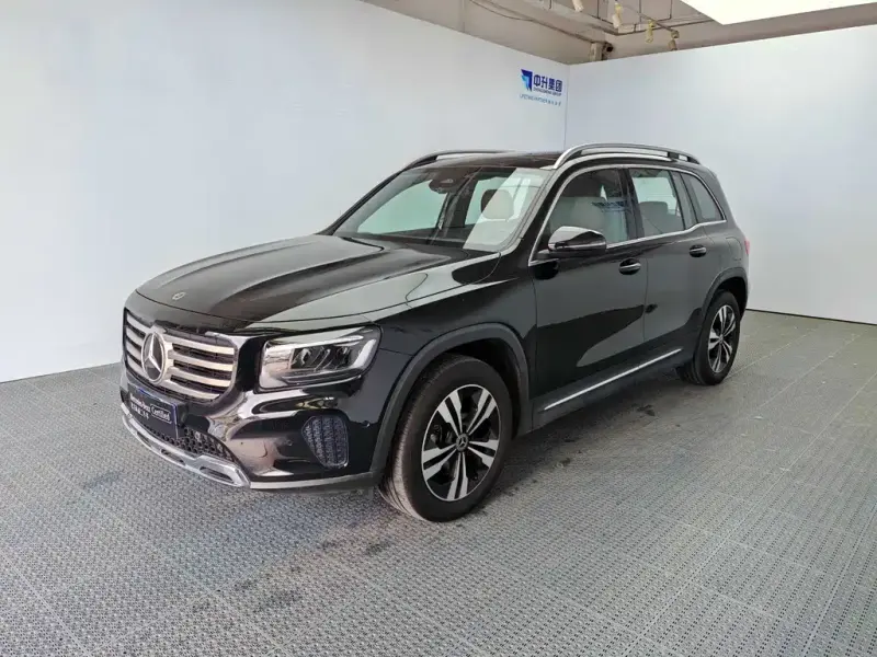 Mercedes-Benz GLB, 2024