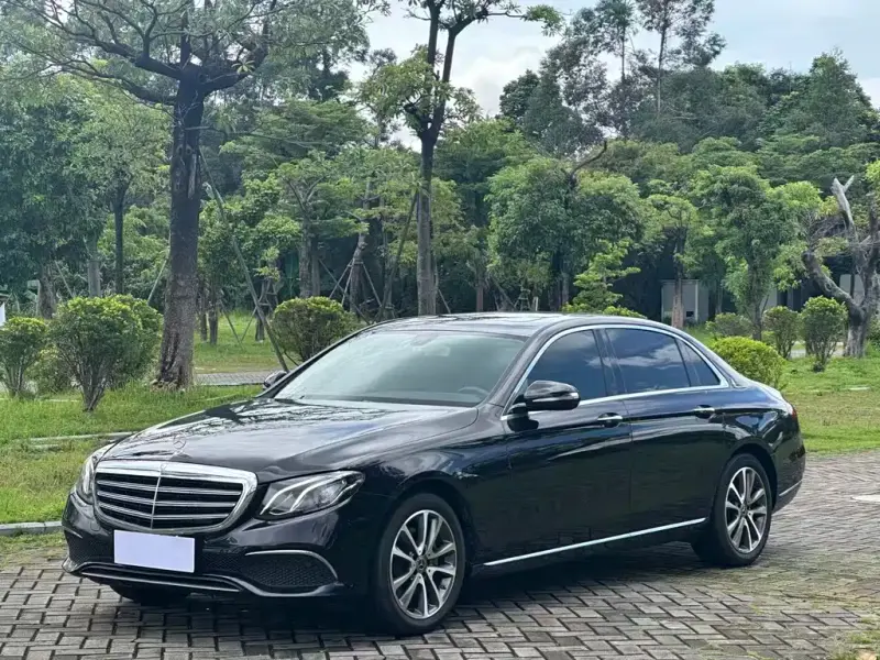 Mercedes-Benz E-Class, 2019