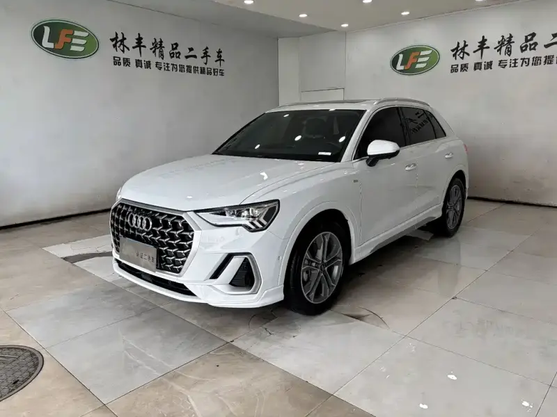 Audi Q3, 2025