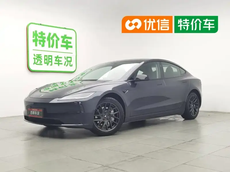 Tesla Model 3, 2024