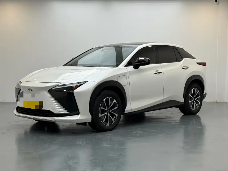 Lexus RZ, 2023