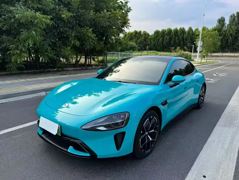 Xiaomi SU7, 2025