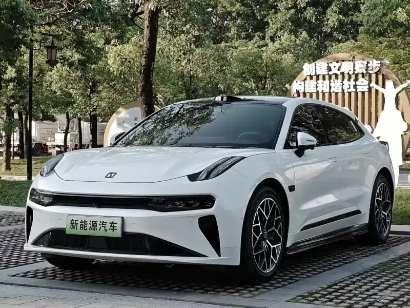 Zeekr 001, 2024
