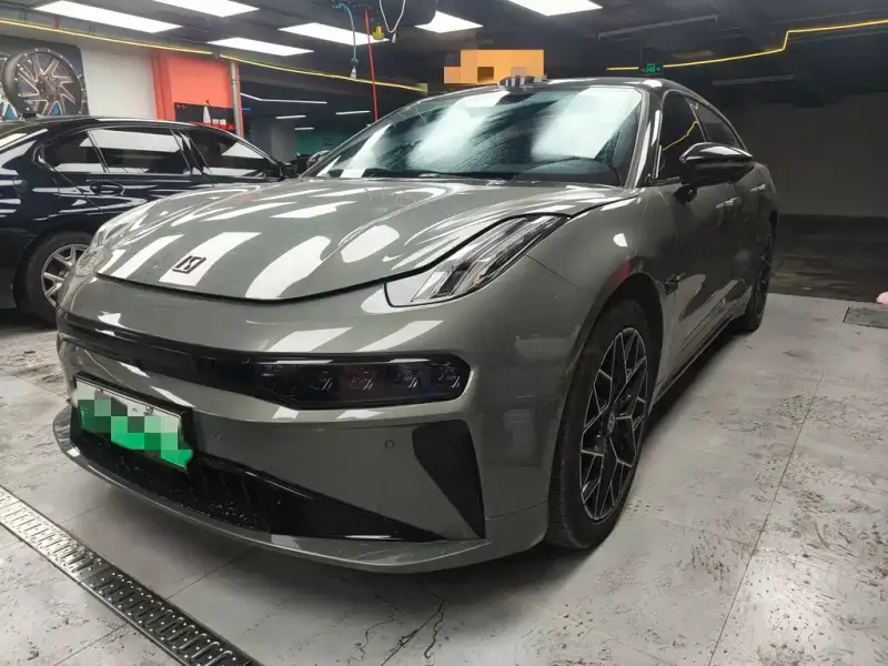 Zeekr 001, 2024