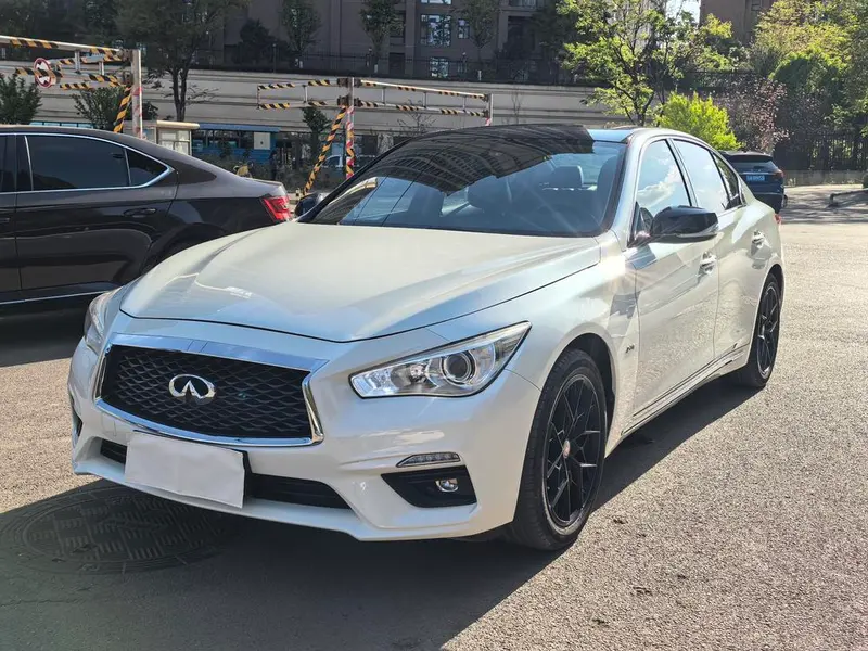 Infiniti Q50L, 2018
