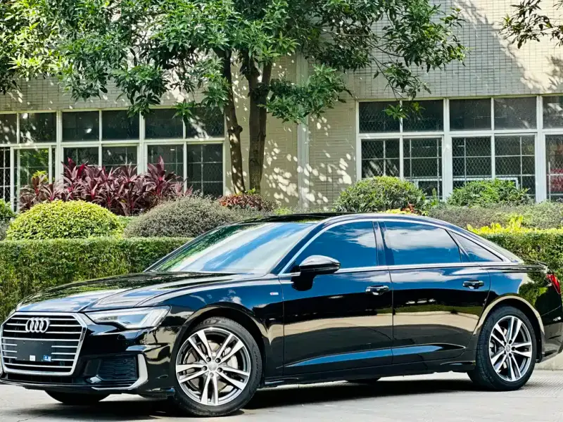 Audi A6L, 2021