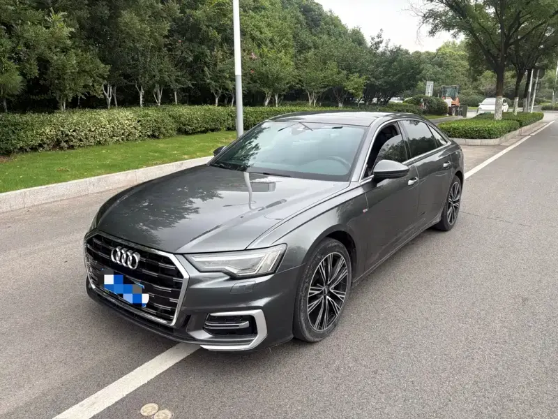 Audi A6L, 2020