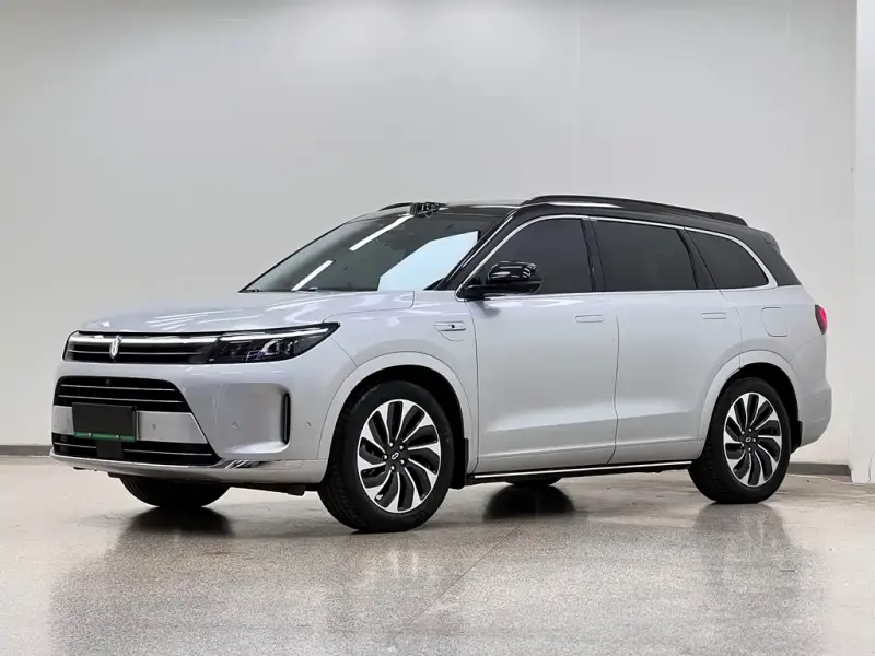 AITO M7, 2024