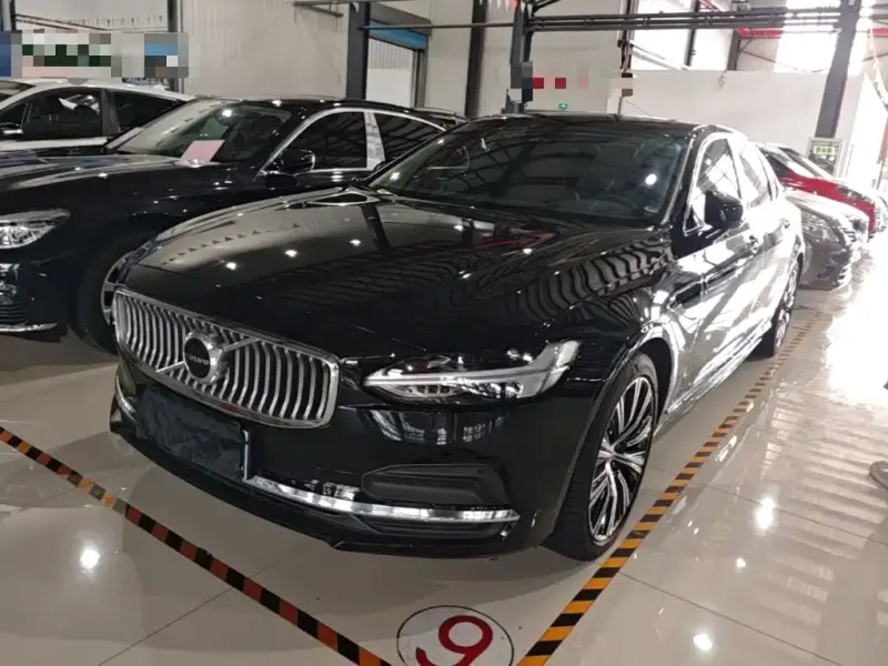 Volvo S90, 2022