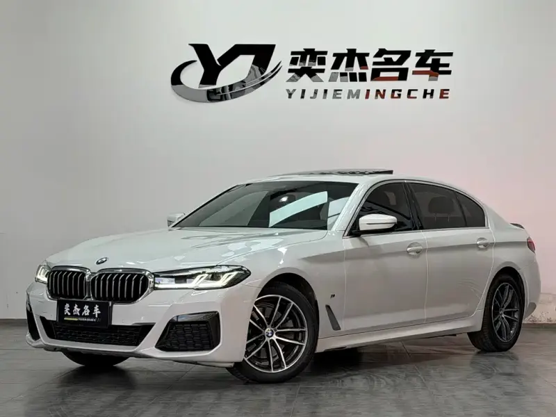 BMW 5 Series, 2021
