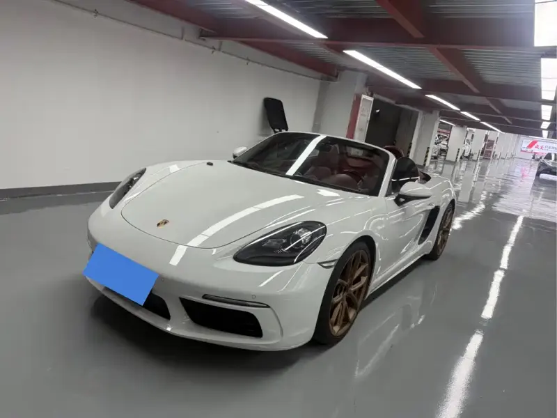 Porsche 718, 2017