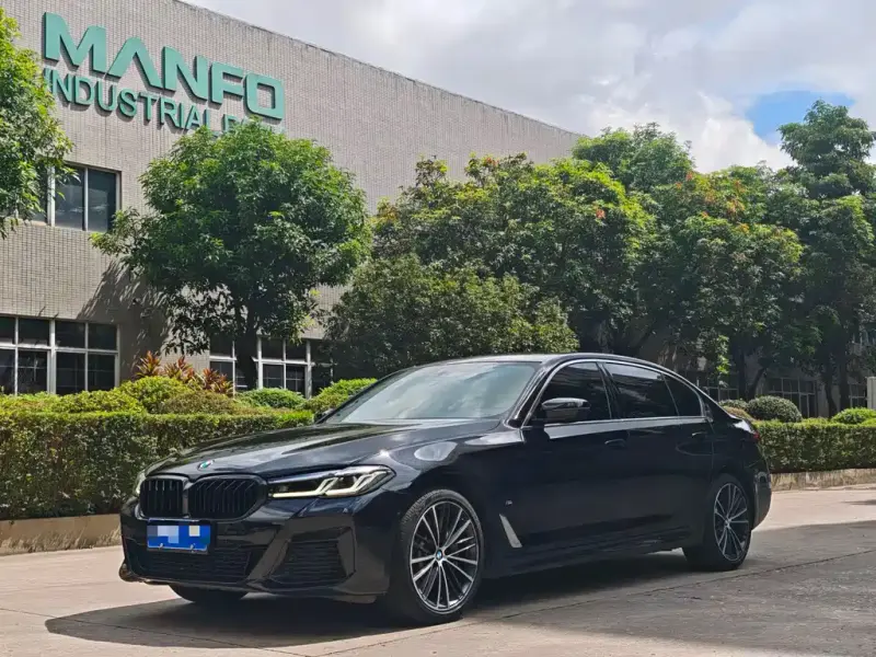 BMW 5 Series, 2022