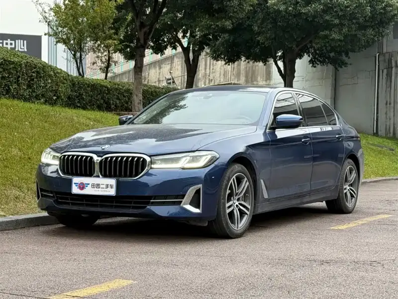 BMW 5 Series, 2022