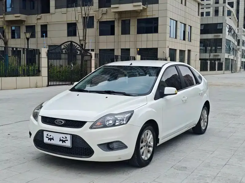 Ford Focus, 2015 — фото 1