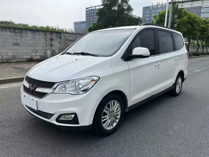 Wuling Hongguang, 2016