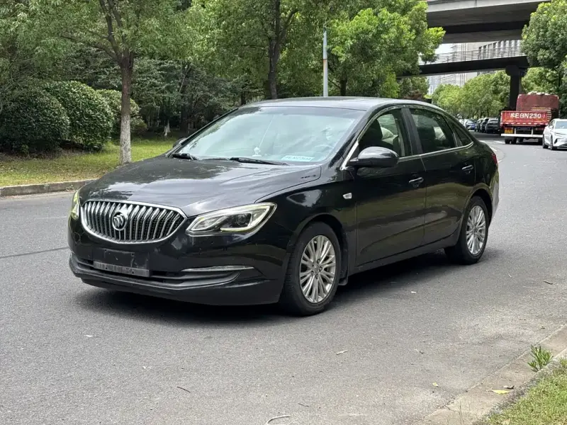 Buick Excelle, 2015