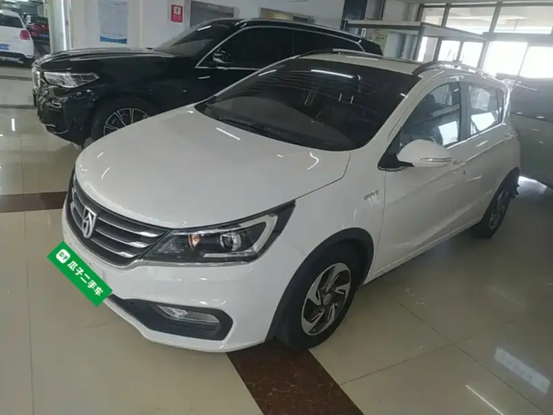 Baojun 310, 2018