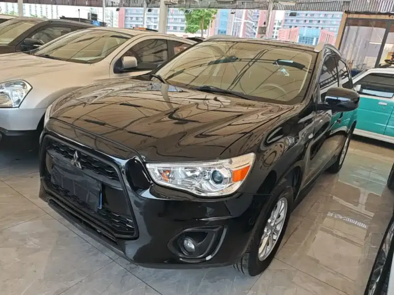 Mitsubishi ASX, 2015