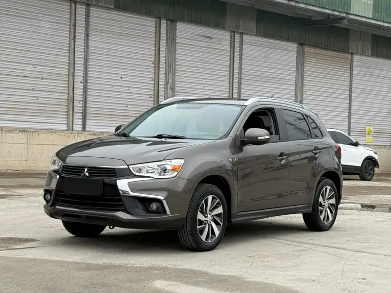 Mitsubishi ASX, 2016