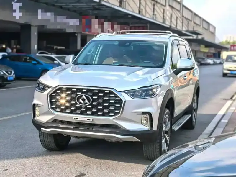 Maxus D90, 2017