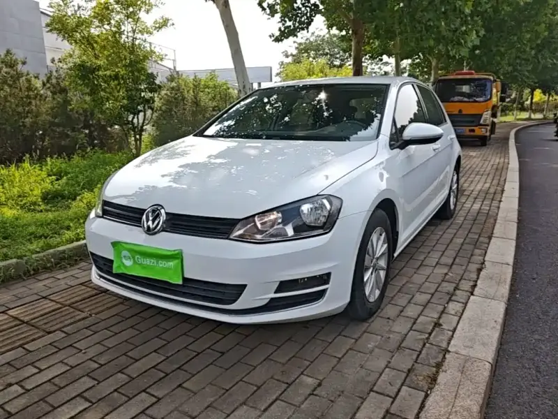 Volkswagen Golf, 2015 — фото 1