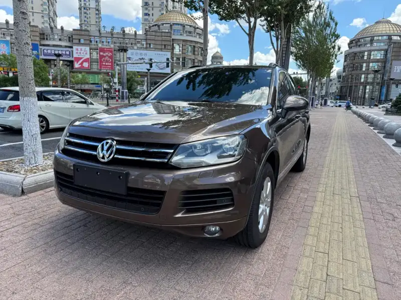 Volkswagen Touareg, 2012