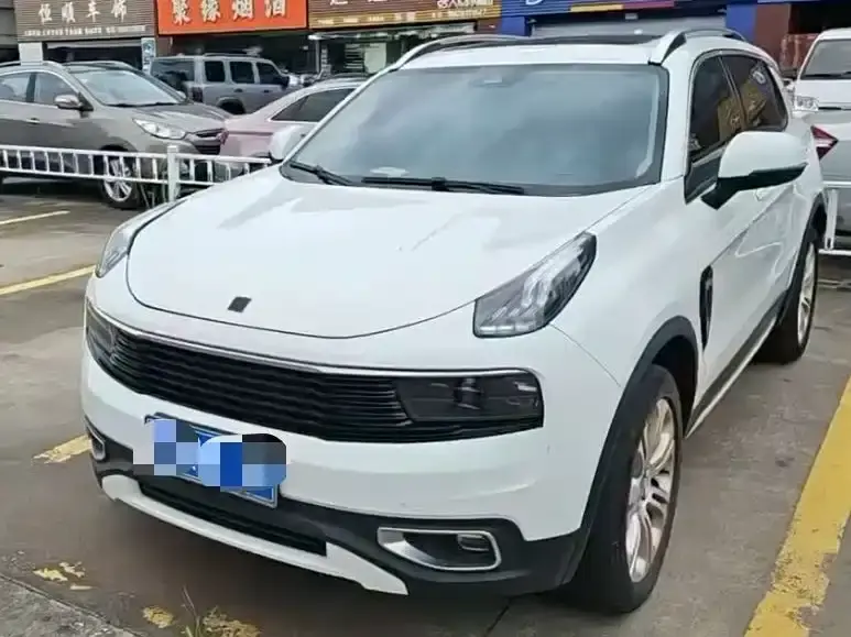 Lynk & Co 01, 2018