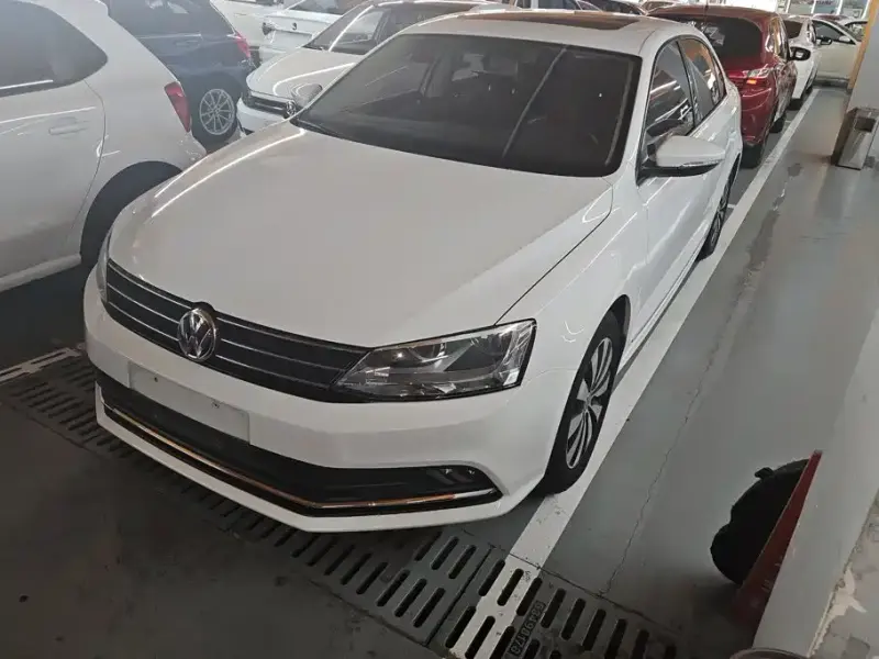 Volkswagen Sagitar, 2018