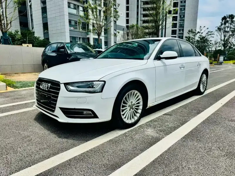 Audi A4L, 2016 — фото 1