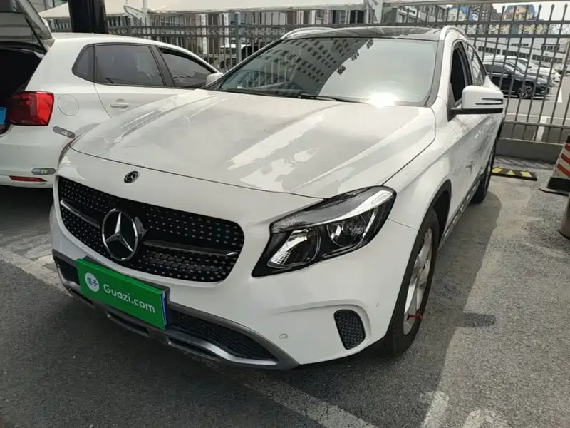Mercedes-Benz GLA, 2018 — фото 1