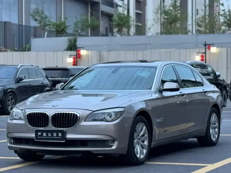 BMW 7 Series, 2012