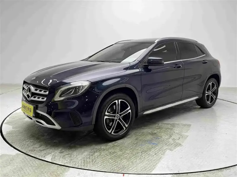 Mercedes-Benz GLA, 2018 — фото 1
