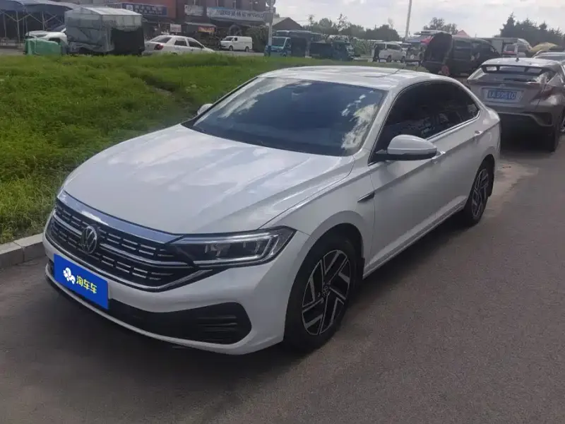 Volkswagen Sagitar, 2023