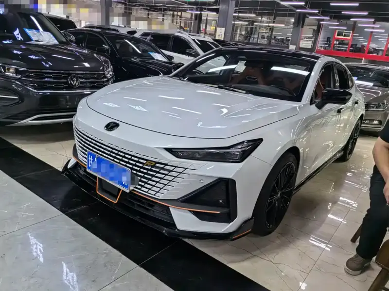 Changan UNI-V, 2023