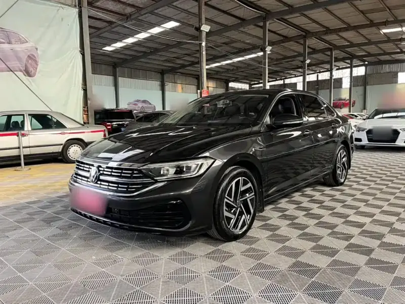 Volkswagen Sagitar, 2023