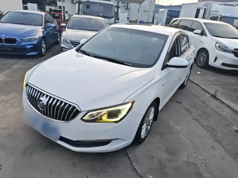 Buick Excelle, 2016