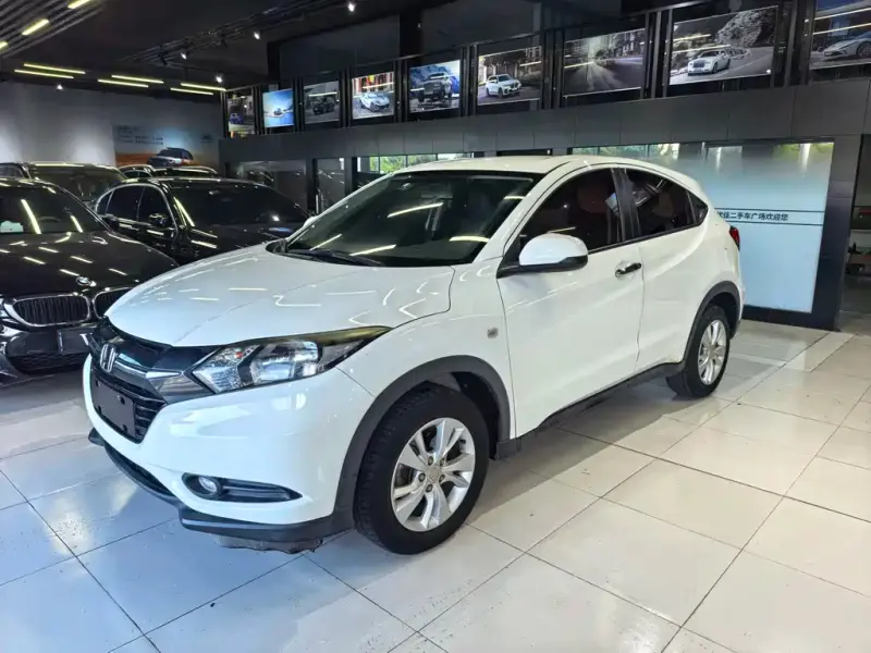 Honda Vezel, 2017 — фото 1