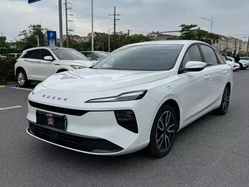 Roewe D6, 2025
