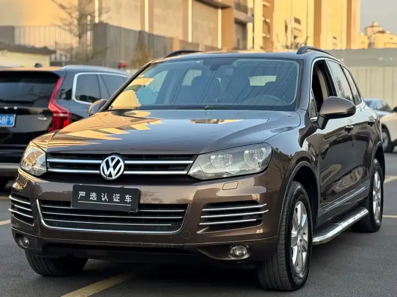 Volkswagen Touareg, 2012