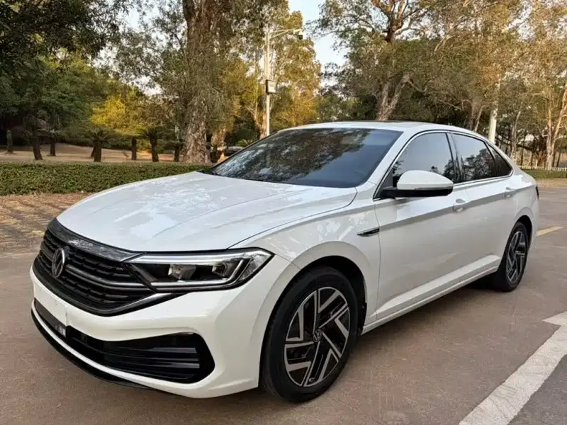 Volkswagen Sagitar, 2023