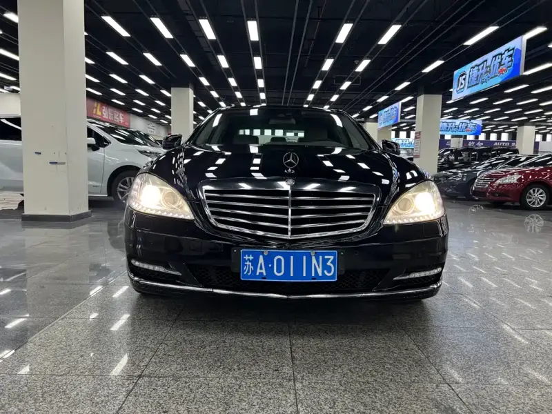 Mercedes-Benz S-Class, 2010