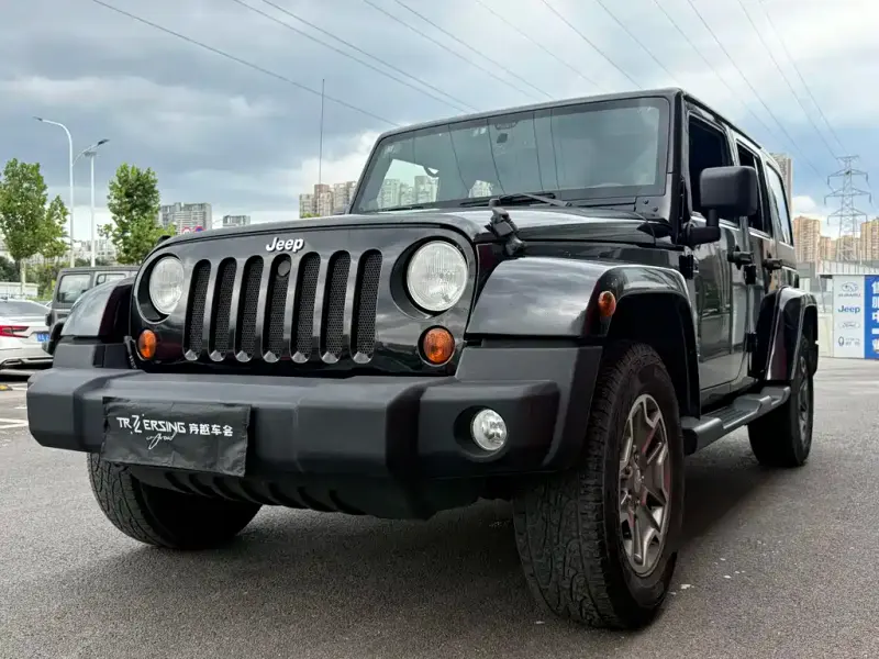 Jeep Wrangler, 2013