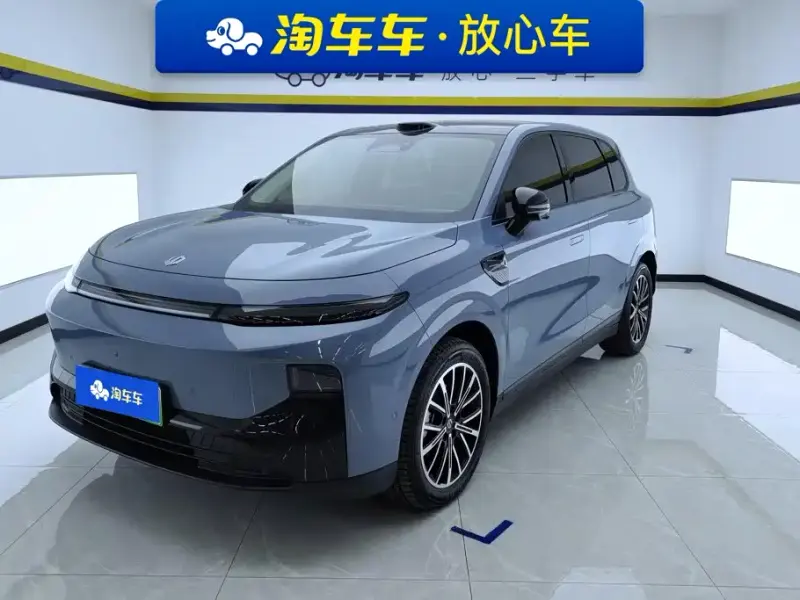 Leapmotor B10, 2025