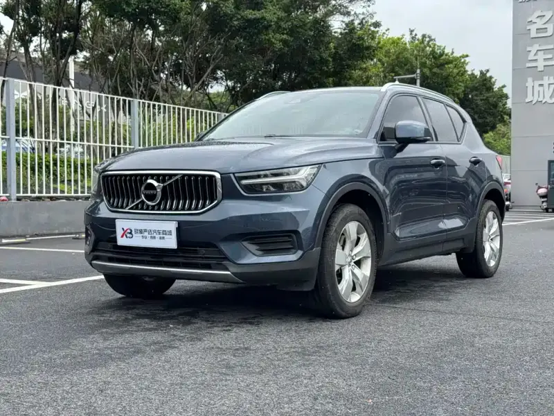 Volvo XC40, 2022